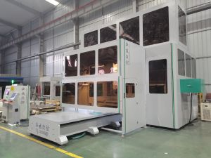 盘锦盘山县全封闭五轴模具加工中心